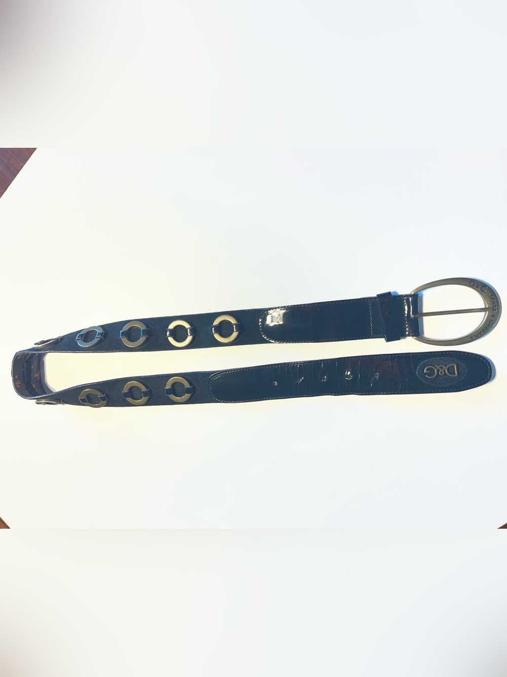 Dolce & Gabbana Black Patent Leather Belt with Brass D&G Buckle and Brass Buckle - Picture 2 of 9